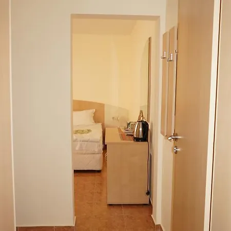 Borko Guest house 2*