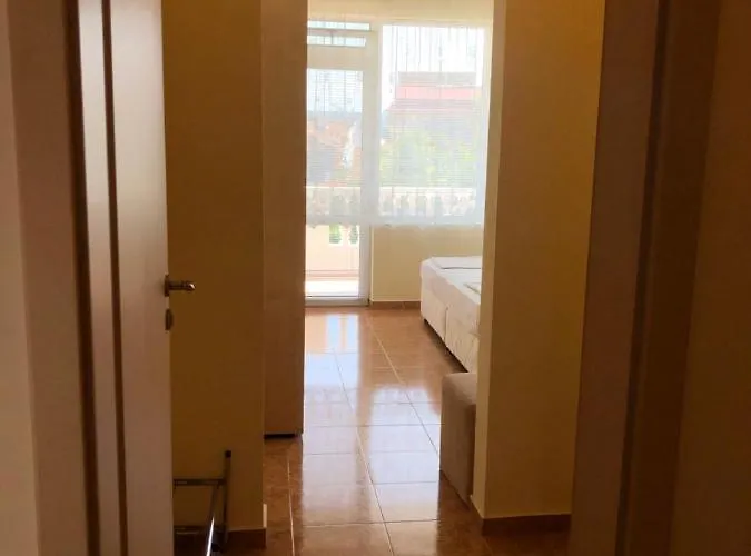 Borko Πανσιόν Πριμόρσκο