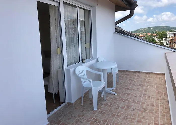 Borko Πανσιόν Πριμόρσκο